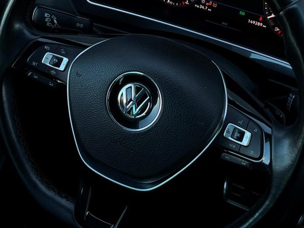 Volkswagen Tiguan II с пробегом 2018 года, цена 2 238 600 рублей, 149289 км, внедорожник, Автокод Объявления