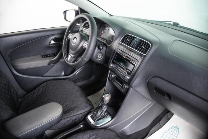 Volkswagen Polo V с пробегом 2011 года, цена 699 000 рублей, 196258 км, седан, Автокод Объявления