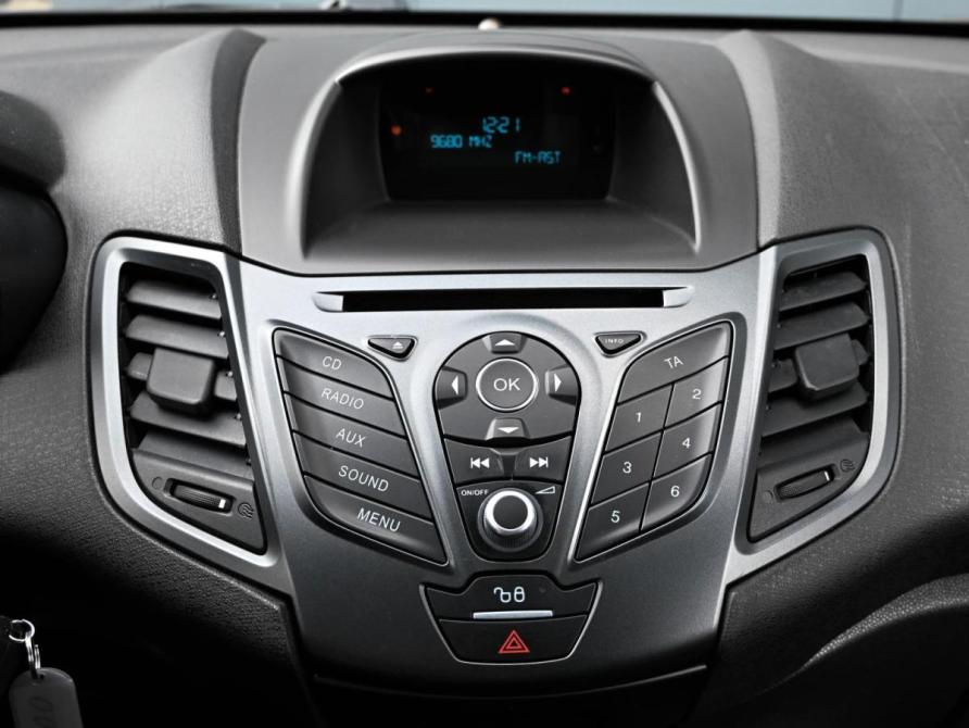 Ford Fiesta Mk6 Рестайлинг Новороссийск  - изображение 18
