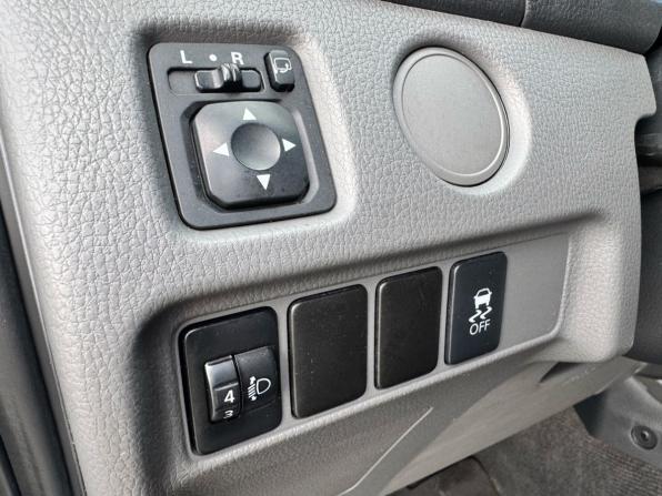 Mitsubishi L200 V с пробегом 2015 года, цена 1 859 900 рублей, 212000 км, offers.body_type.unknown, Автокод Объявления