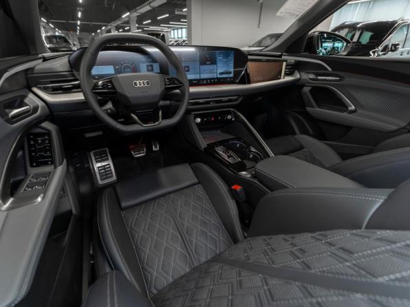 Audi Q5 III с пробегом 2026 года, цена 6 040 000 рублей, 11 км, внедорожник, Автокод Объявления