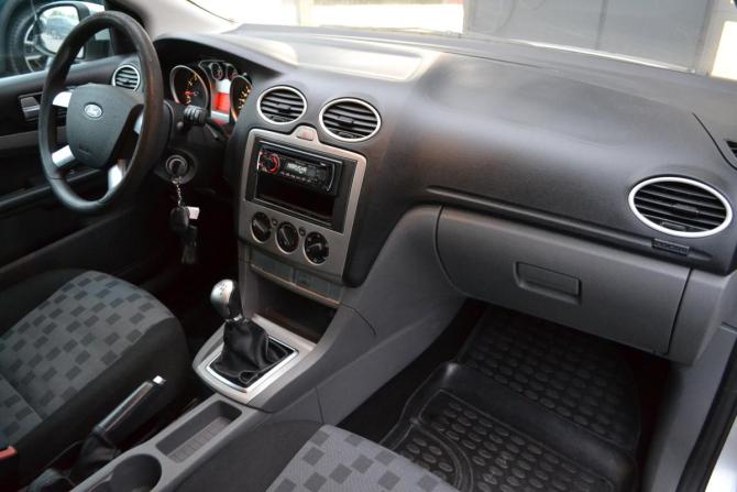 Ford Focus II Рестайлинг с пробегом 2009 года, цена 540 000 рублей, 177776 км, седан, Автокод Объявления