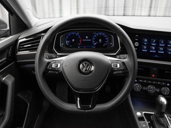 Volkswagen Jetta VII с пробегом 2020 года, цена 2 430 000 рублей, 41440 км, седан, Автокод Объявления