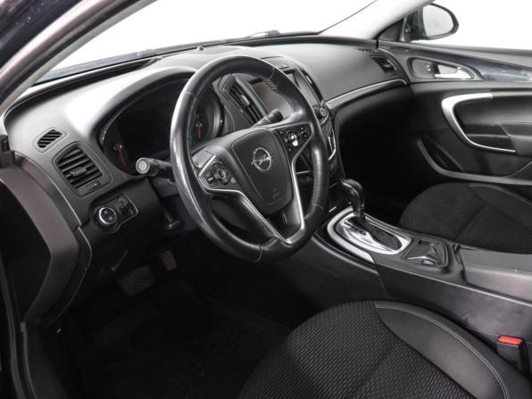 Opel Insignia I Рестайлинг с пробегом 2014 года, цена 1 099 000 рублей, 170000 км, лифтбек, Автокод Объявления