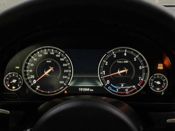 BMW 5 серии VI (F10/F11/F07) Рестайлинг с пробегом 2013 года, цена 2 520 000 рублей, 191044 км, седан, Автокод Объявления