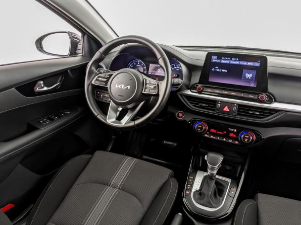 Kia Cerato IV Рестайлинг с пробегом 2021 года, цена 2 250 000 рублей, 28605 км, седан, Автокод Объявления