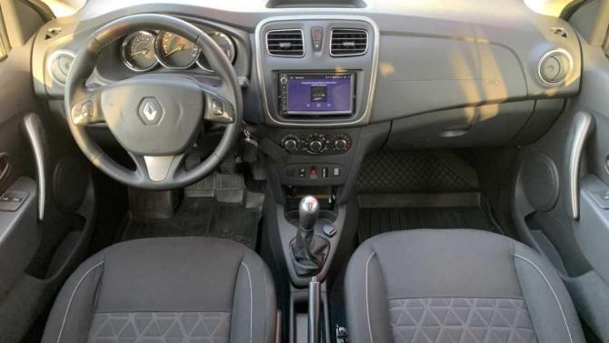 Renault Sandero II с пробегом 2016 года, цена 735 000 рублей, 118998 км, хэтчбек, Автокод Объявления