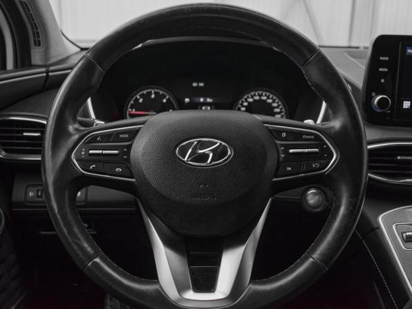 Hyundai Santa Fe IV Рестайлинг с пробегом 2021 года, цена 3 550 000 рублей, 82120 км, внедорожник, Автокод Объявления