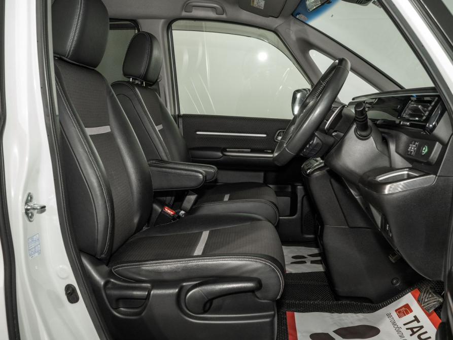Honda Stepwgn V Рестайлинг Иркутск  - изображение 5