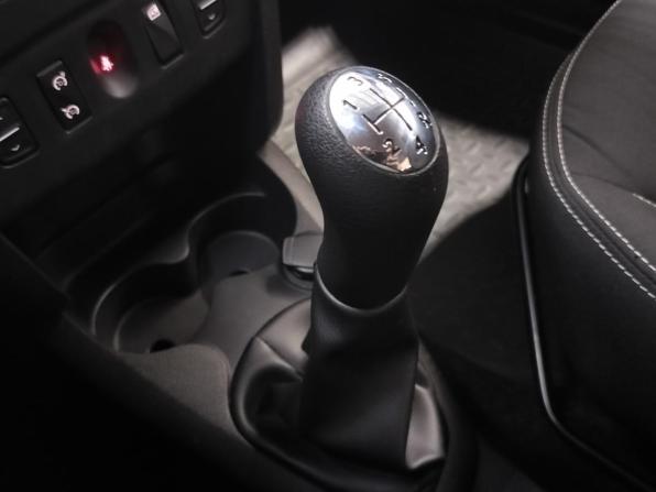 Renault Logan II с пробегом 2017 года, цена 720 000 рублей, 77630 км, седан, Автокод Объявления