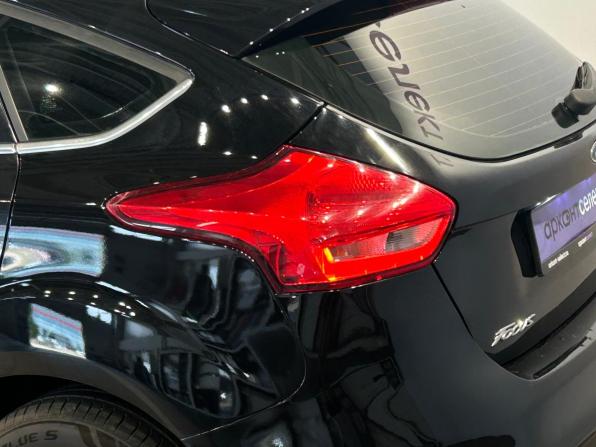Ford Focus III Рестайлинг с пробегом 2018 года, цена 1 103 000 рублей, 175665 км, хэтчбек, Автокод Объявления