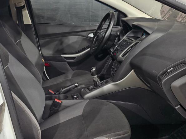 Ford Focus III с пробегом 2014 года, цена 585 000 рублей, 217000 км, универсал, Автокод Объявления