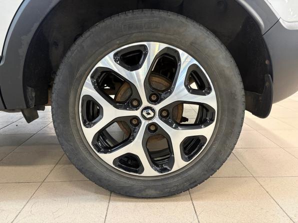 Renault Kaptur I с пробегом 2018 года, цена 1 535 000 рублей, 102991 км, внедорожник, Автокод Объявления