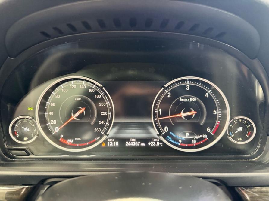 BMW 5 серии VI (F10/F11/F07) Рестайлинг Москва  - изображение 11
