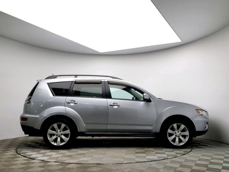 Mitsubishi Outlander II Рестайлинг Мурманск  - изображение 8