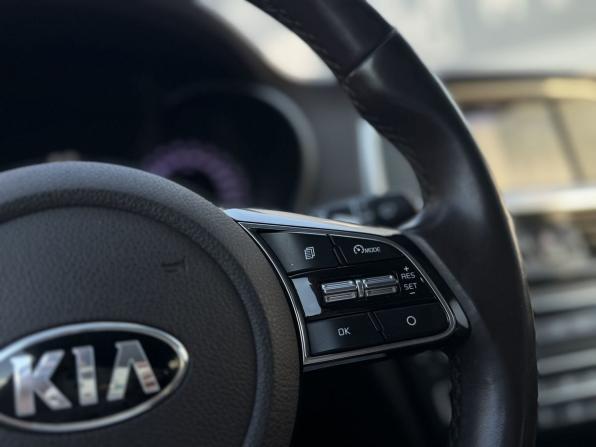 Kia Optima IV Рестайлинг с пробегом 2018 года, цена 1 649 000 рублей, 163035 км, седан, Автокод Объявления