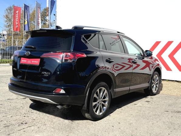 Toyota RAV4 IV (XA40) Рестайлинг с пробегом 2019 года, цена 3 050 000 рублей, 92193 км, внедорожник, Автокод Объявления