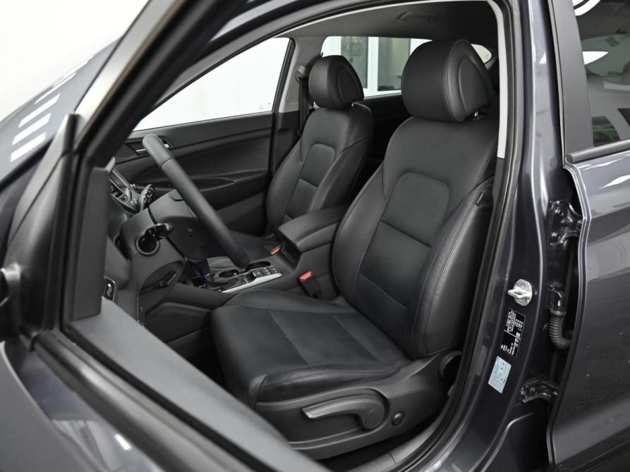Hyundai Tucson III Москва  - изображение 12
