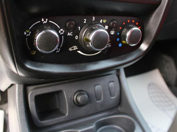 Renault Duster I с пробегом 2013 года, цена 650 000 рублей, 236836 км, внедорожник, Автокод Объявления