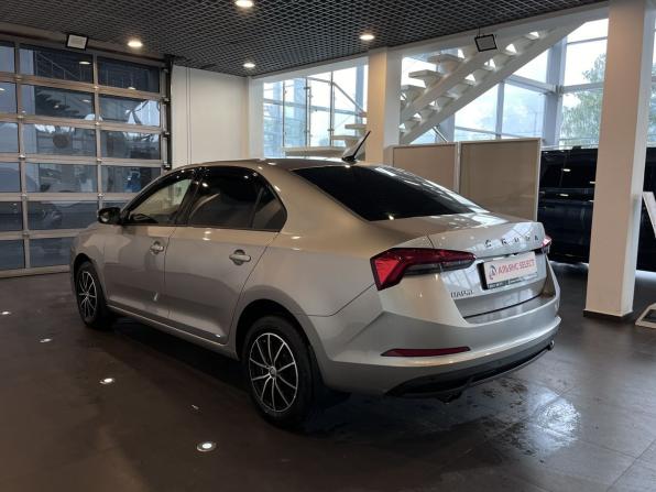Skoda Rapid II с пробегом 2021 года, цена 1 699 000 рублей, 87407 км, лифтбек, Автокод Объявления