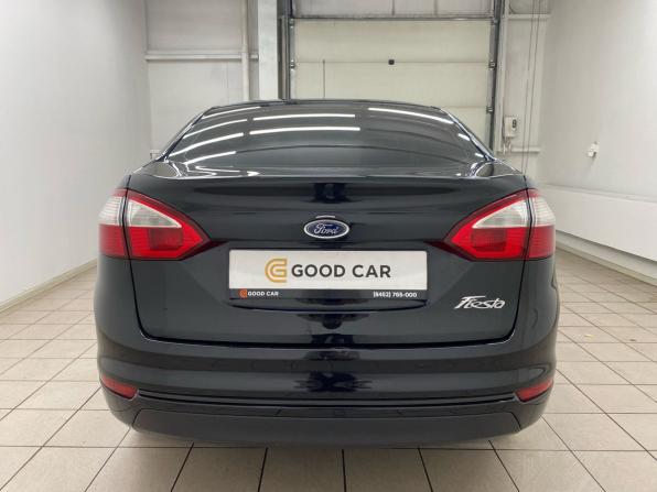 Ford Fiesta Mk6 Рестайлинг с пробегом 2015 года, цена 870 000 рублей, 98459 км, седан, Автокод Объявления