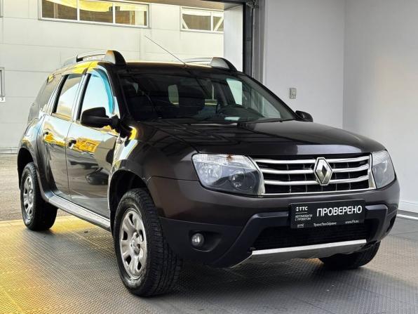Renault Duster I с пробегом 2014 года, цена 760 000 рублей, 240308 км, внедорожник, Автокод Объявления