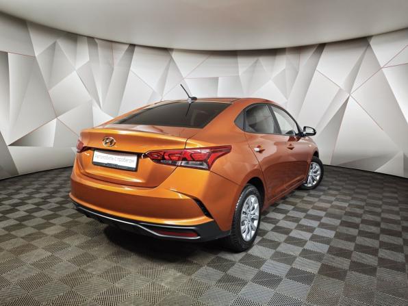 Hyundai Solaris II Рестайлинг с пробегом 2021 года, цена 1 219 000 рублей, 176104 км, седан, Автокод Объявления