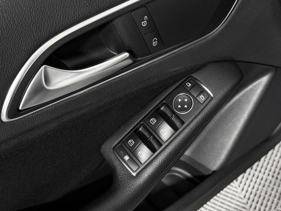 Mercedes-Benz A-Класс III (W176) Санкт-Петербург  - изображение 10