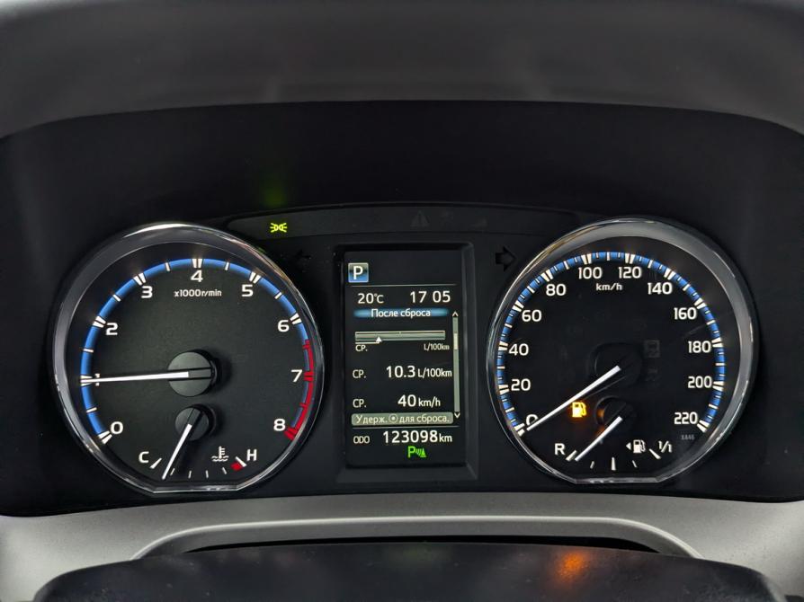 Toyota RAV4 IV (XA40) Рестайлинг Москва  - изображение 13