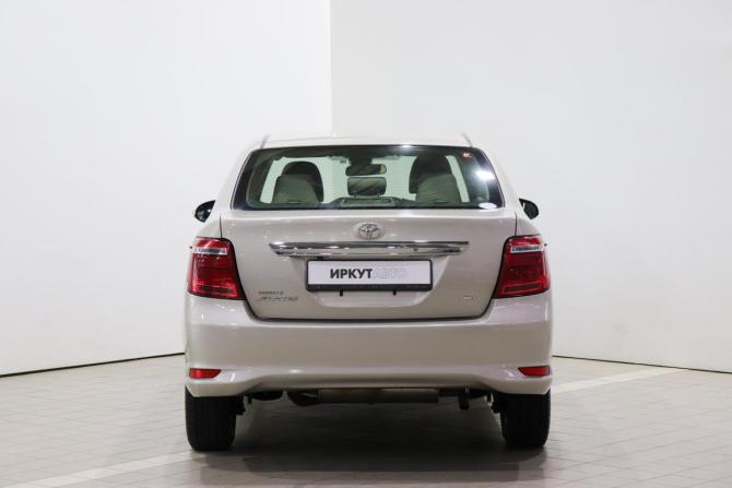 Toyota Corolla XI (E160 E170) Рестайлинг 2 с пробегом 2017 года, цена 1 070 000 рублей, 103994 км, седан, Автокод Объявления