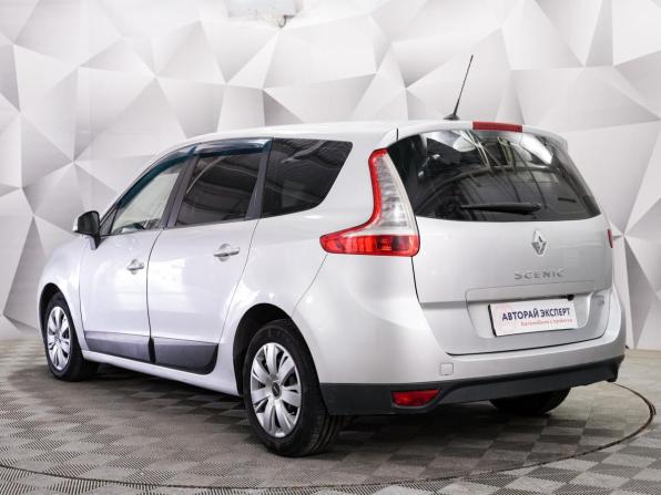 Renault Scenic III с пробегом 2010 года, цена 746 000 рублей, 252400 км, минивэн, Автокод Объявления