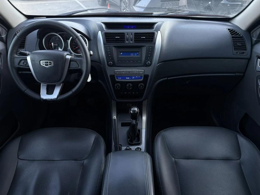 Geely Emgrand X7 I Волгоград  - изображение 17