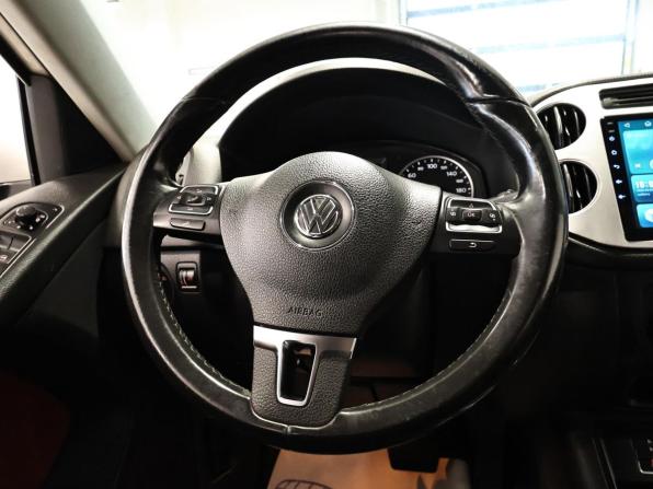Volkswagen Tiguan I Рестайлинг с пробегом 2013 года, цена 1 350 000 рублей, 130503 км, внедорожник, Автокод Объявления