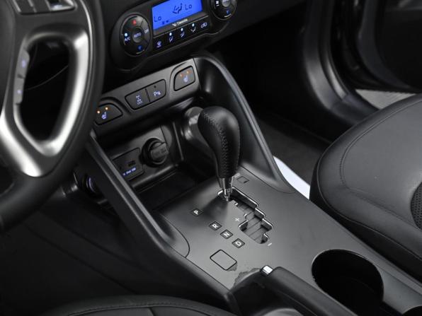 Hyundai ix35 I Рестайлинг с пробегом 2014 года, цена 1 249 000 рублей, 200000 км, внедорожник, Автокод Объявления
