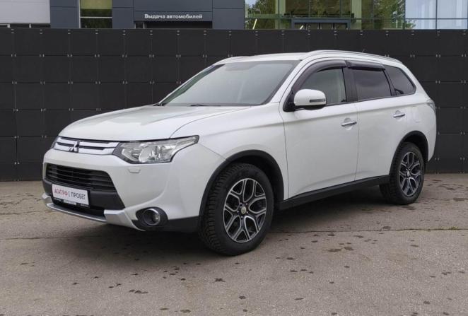 Mitsubishi Outlander III с пробегом 2014 года, цена 1 395 000 рублей, 187028 км, внедорожник, Автокод Объявления