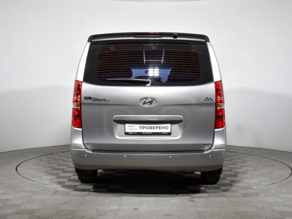 Hyundai Grand Starex I с пробегом 2010 года, цена 1 219 000 рублей, 243406 км, минивэн, Автокод Объявления