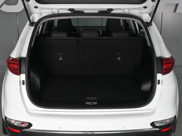Kia Sportage IV Рестайлинг с пробегом 2019 года, цена 2 289 000 рублей, 95795 км, внедорожник, Автокод Объявления