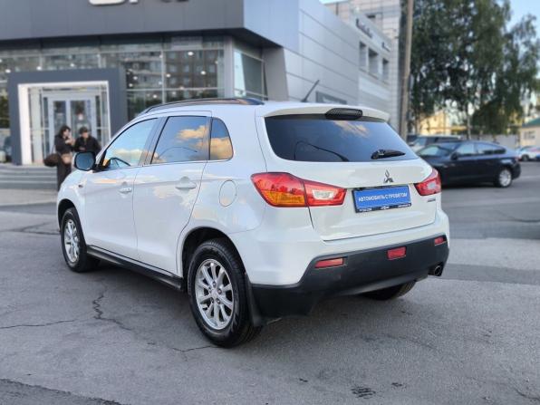 Mitsubishi ASX I с пробегом 2012 года, цена 680 000 рублей, 240159 км, внедорожник, Автокод Объявления