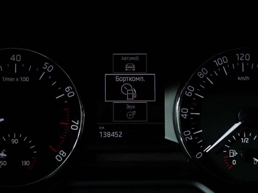 Skoda Octavia III (A7) Москва  - изображение 12