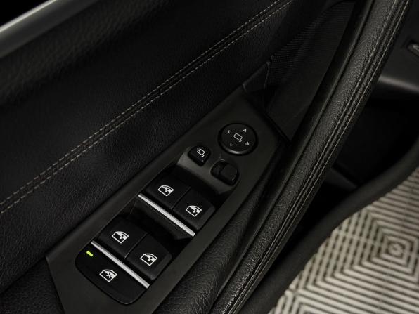 BMW 5 серии VII (G30/G31/G38) с пробегом 2019 года, цена 3 100 000 рублей, 124400 км, седан, Автокод Объявления