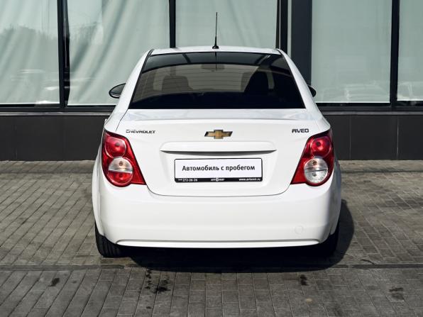 Chevrolet Aveo II с пробегом 2015 года, цена 789 000 рублей, 73600 км, седан, Автокод Объявления