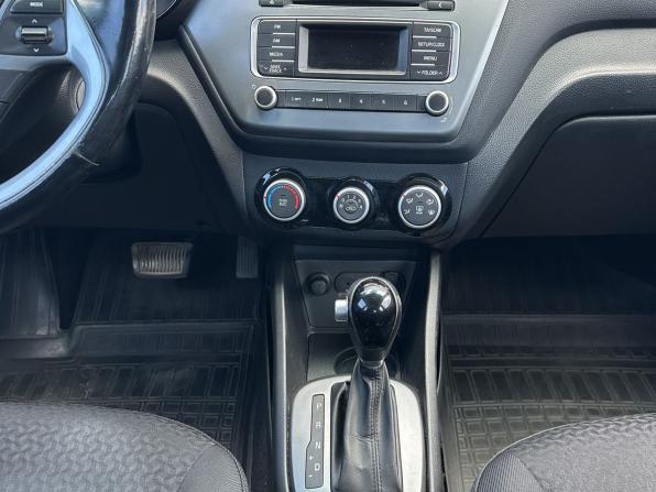 Kia Rio III Рестайлинг с пробегом 2015 года, цена 1 130 000 рублей, 112280 км, седан, Автокод Объявления
