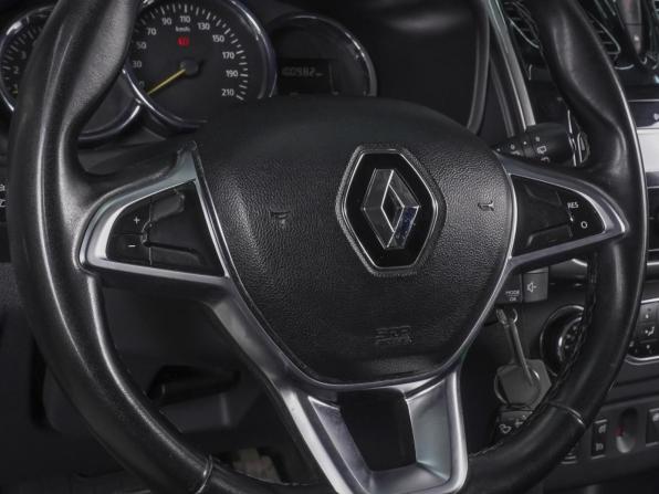 Renault Sandero II Рестайлинг с пробегом 2019 года, цена 1 195 000 рублей, 100982 км, хэтчбек, Автокод Объявления