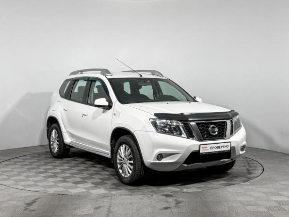 Nissan Terrano III (D10) с пробегом 2017 года, цена 1 312 000 рублей, 89941 км, внедорожник, Автокод Объявления