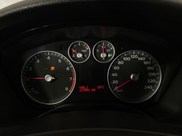 Ford Focus II с пробегом 2007 года, цена 425 000 рублей, 227000 км, седан, Автокод Объявления