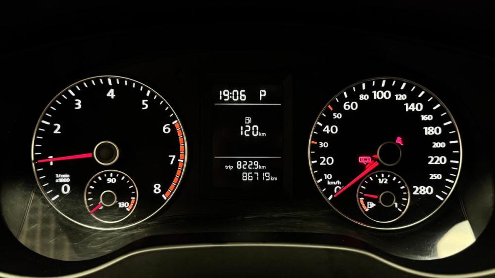 Volkswagen Jetta VI Киров  - изображение 14