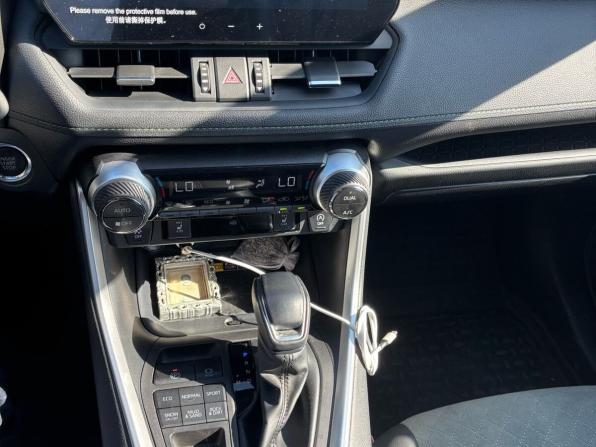 Toyota RAV4 V (XA50) с пробегом 2024 года, цена 3 499 000 рублей, 14000 км, внедорожник, Автокод Объявления