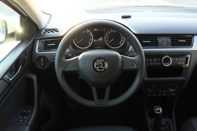 Skoda Rapid I Рестайлинг с пробегом 2018 года, цена 1 245 000 рублей, 116571 км, лифтбек, Автокод Объявления