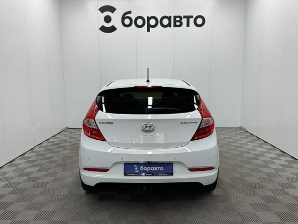 Hyundai Solaris I Рестайлинг с пробегом 2015 года, цена 890 000 рублей, 169307 км, хэтчбек, Автокод Объявления