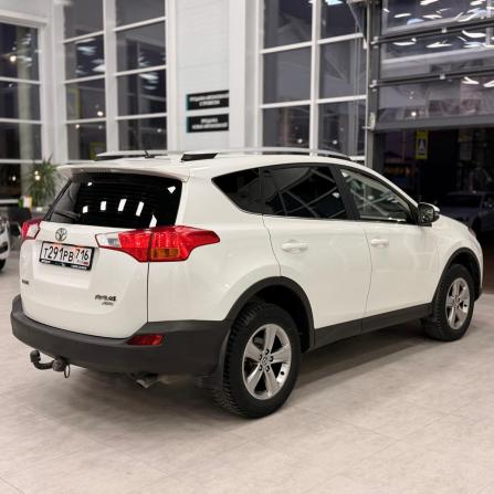 Toyota RAV4 IV (XA40) с пробегом 2015 года, цена 1 699 000 рублей, 182876 км, внедорожник, Автокод Объявления